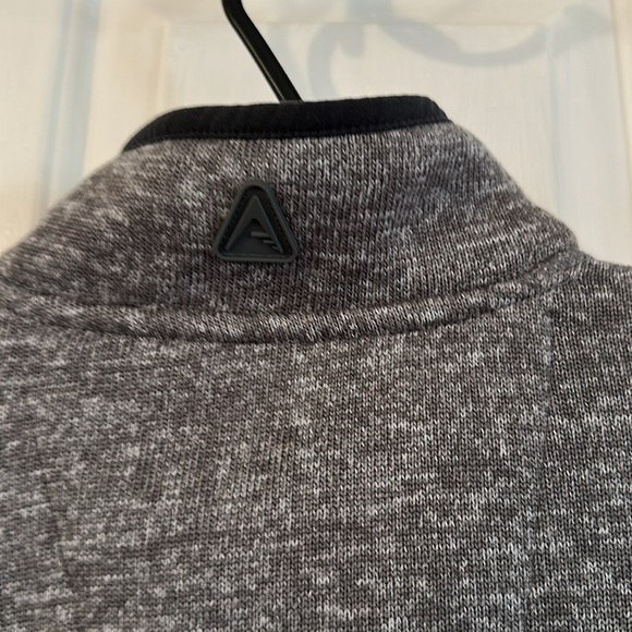 NWOT Men’s Antigua Charcoal Gray Chase Elliott #9 NASCAR Cup Series Pullover - Picture 8 of 10